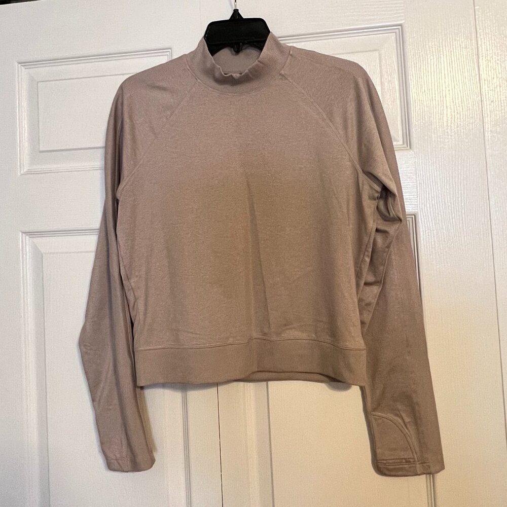 Old Navy Active Cozecore Go-Dry Mockneck Sweatshirt in Tan